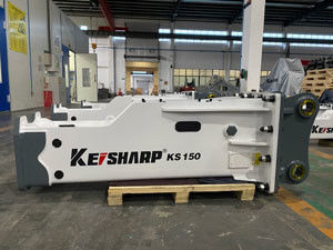 Length 2305mm Box Type Hydraulic Breaker With Advanced Engine