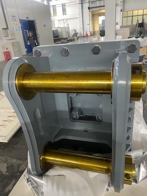KS550 Standard Pin Mounted Thermal Magnetic Circuit Breaker With 200mm Chisel Diameter